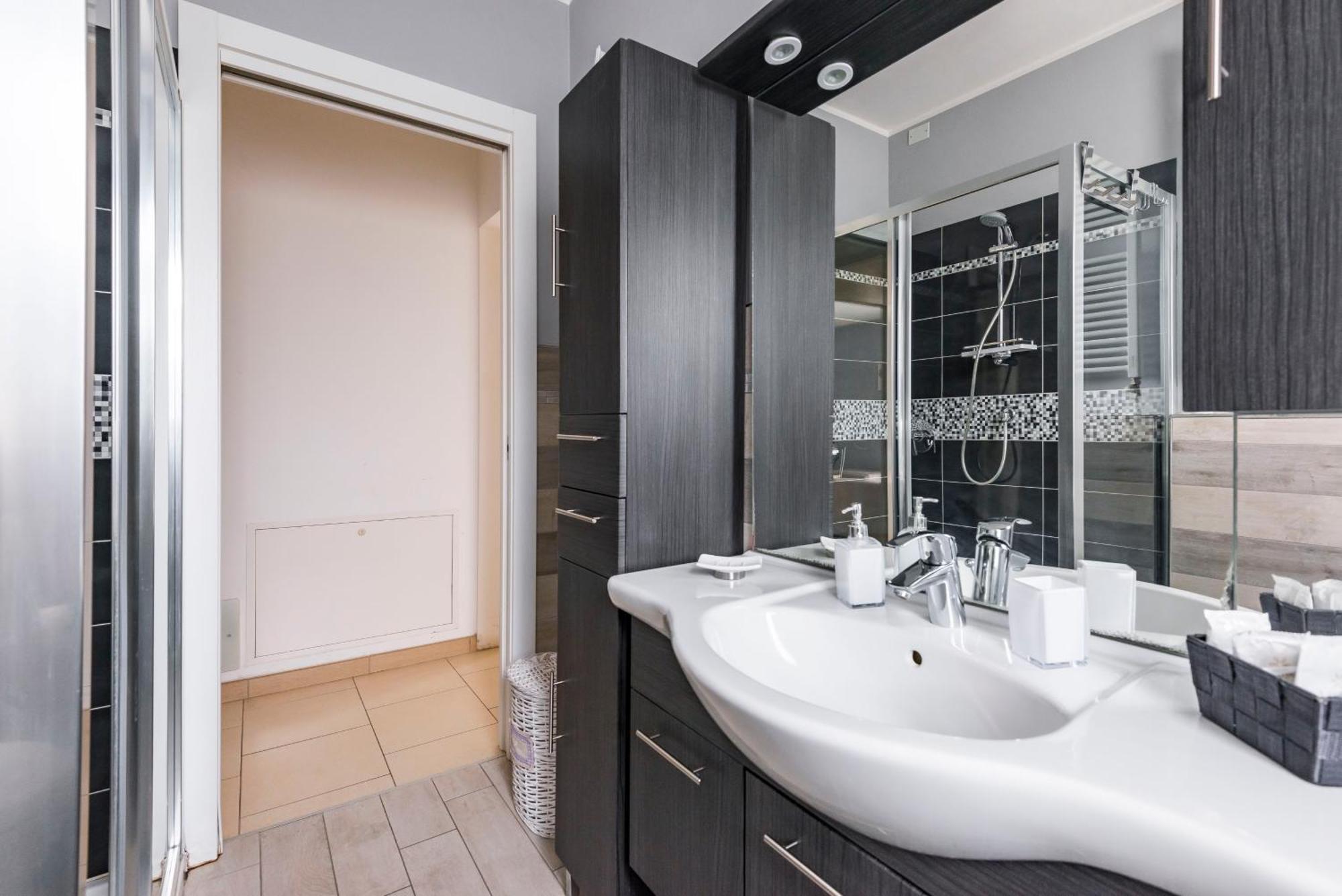 Stile E Comfort In Citta Con Wi-Fi Carpi Esterno foto